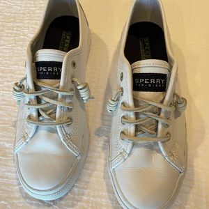 Sperry Crest Vibe leather sneaker